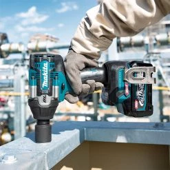 Makita 40V MAX XGT Mid-Torque 1/2" Sq. Drive Impact Wrench (2.5Ah) Kit w/ Friction Ring Anvil GWT07D 9 Makita 40V MAX XGT Mid-Torque 1/2" Sq. Drive Impact Wrench (2.5Ah) Kit w/ Friction Ring Anvil GWT07D -Makita Tools Online Shop gwt07d 4 7b5go8v1ixraqp5t