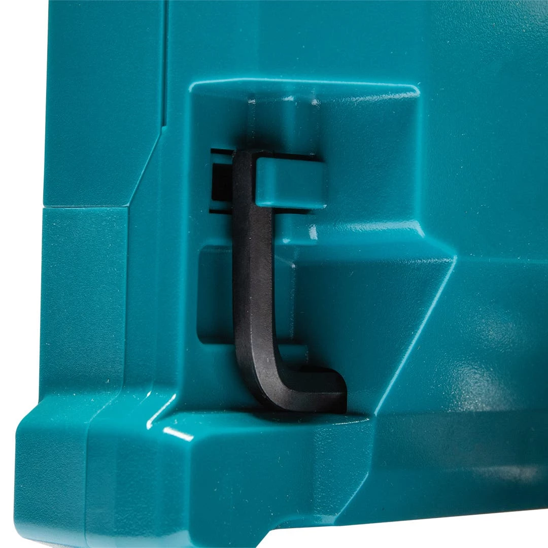 Makita 40V Max XGT Brushless Cordless 6-1/2" Plunge Circular Saw Kit, AWS Capable (with 4.0Ah battery) GPS01M1J 11 Makita 40V Max XGT Brushless Cordless 6-1/2" Plunge Circular Saw Kit, AWS Capable (with 4.0Ah battery) GPS01M1J - Image 10